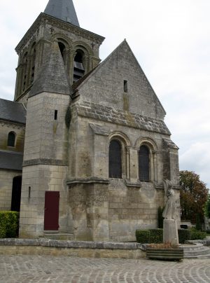 Acy_église_et_monument-aux-morts_1